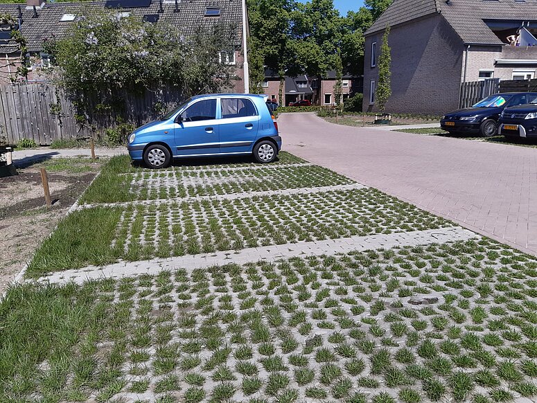 Groene parkeerplaats Hoevenstraat